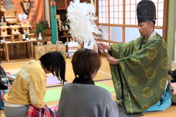 お祓いの様子